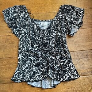 Black and white dotted top